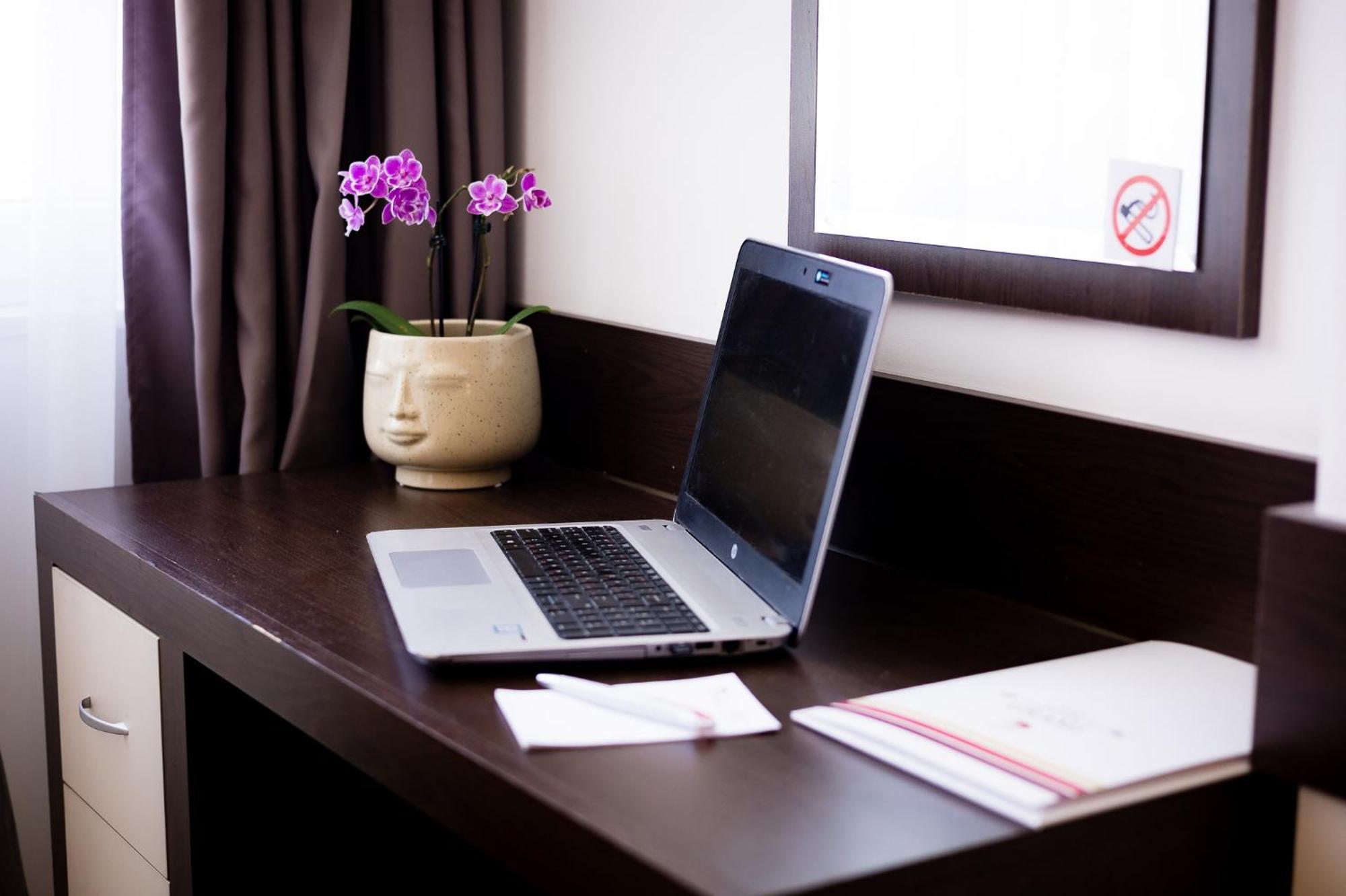 Grami Hotel Sofia Ngoại thất bức ảnh